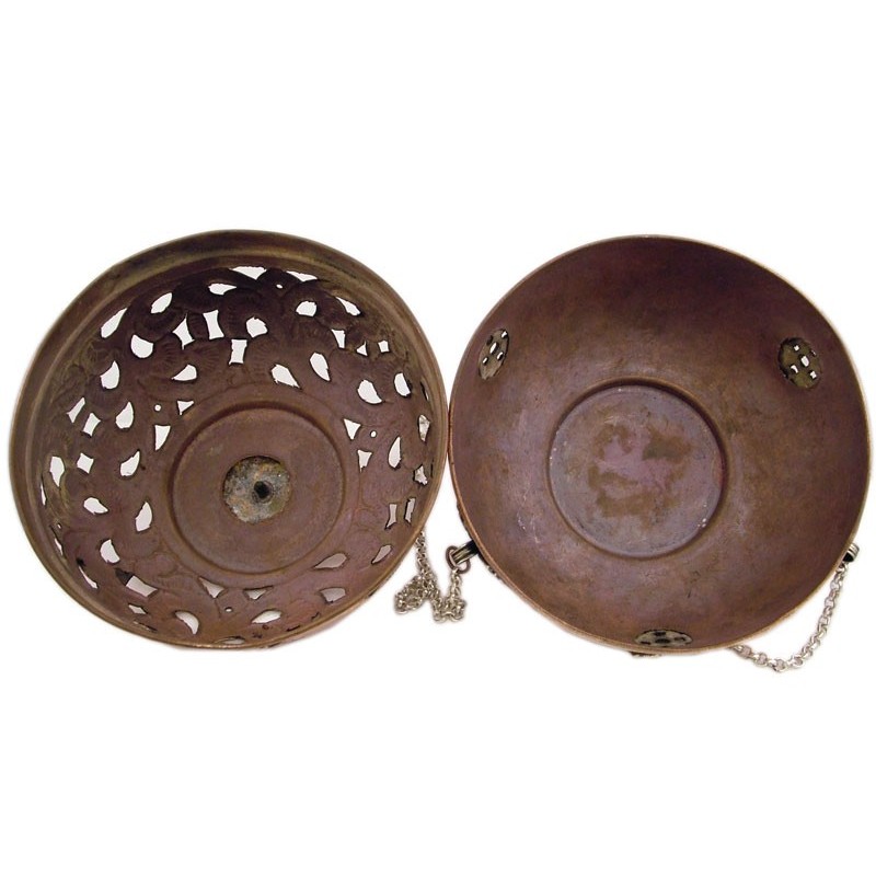 Brass censer from Nepal, Accessories and burners